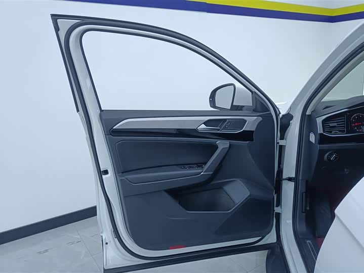 Фото 7 - Volkswagen Tayron