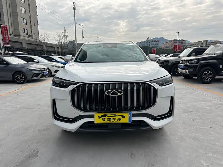 Фото 2 - Chery Tiggo 9