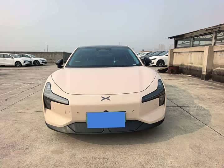 Фото 2 - XPeng Mona M03