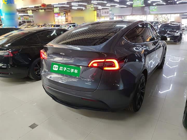 Фото 7 - Tesla Model Y
