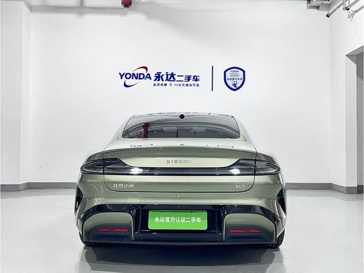 Фото 3 - Xiaomi SU7