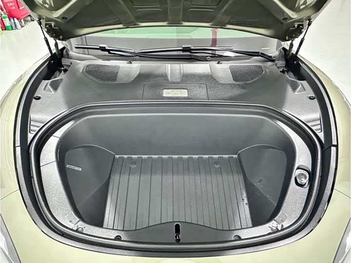 Фото 7 - Xiaomi SU7