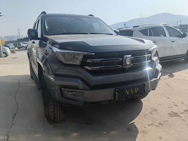 Фото 3 - Tank 400 Hybrid