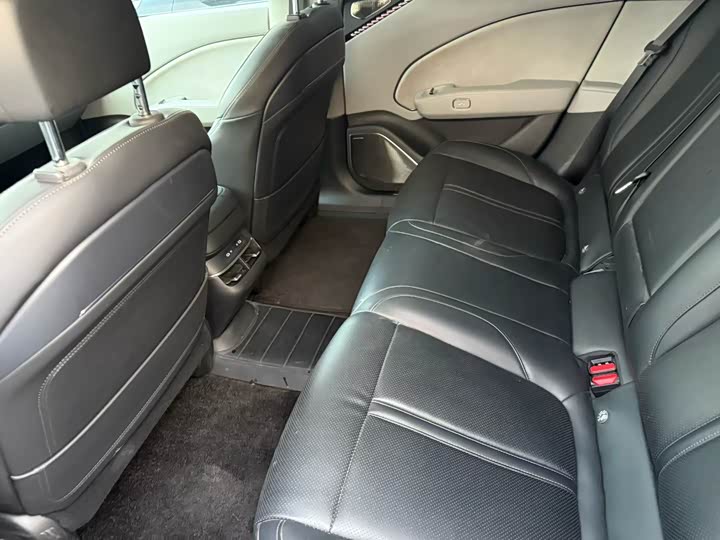 Фото 5 - Zeekr 007