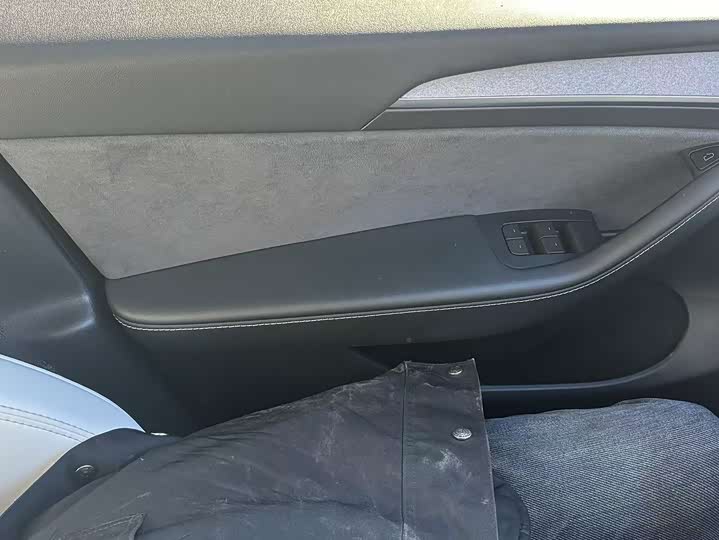 Фото 8 - Tesla Model Y