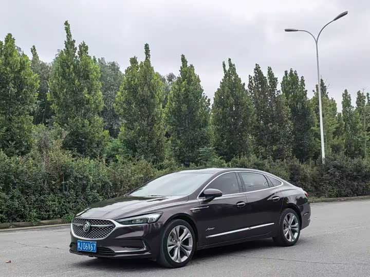 Фото 1 - Buick LaCrosse