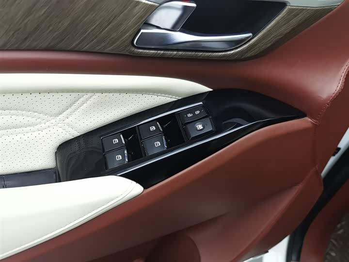 Фото 9 - GAC Trumpchi M8