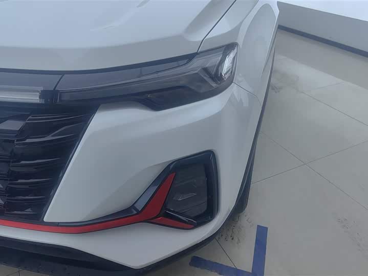 Фото 5 - Changan CS35 Plus