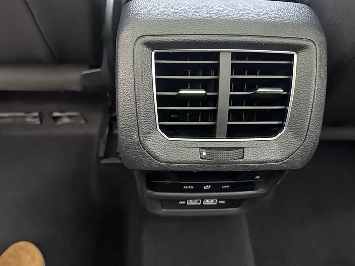 Фото 8 - Volkswagen Tayron