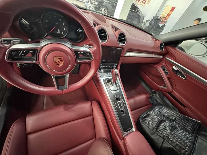 Фото 6 - Porsche 718