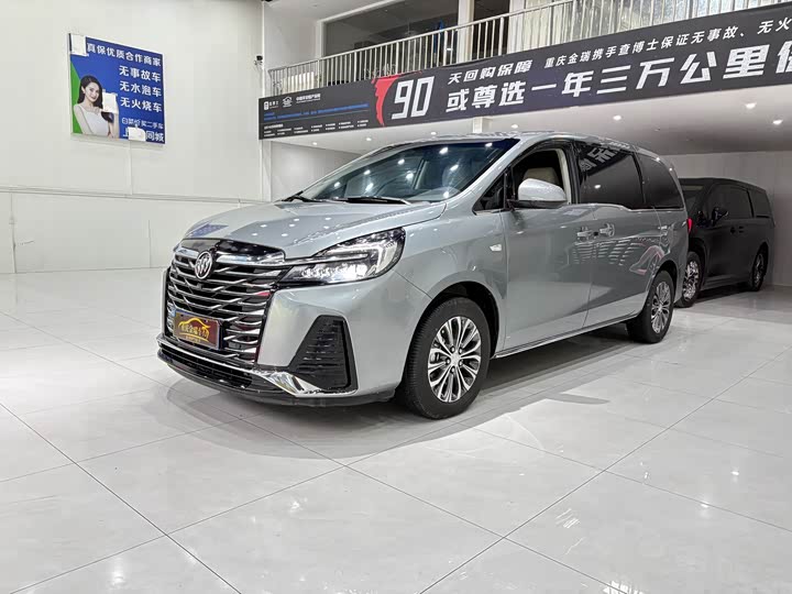 Фото 1 - Buick GL8 ES