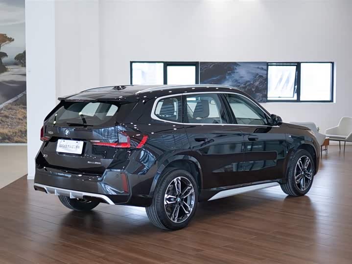 Фото 5 - BMW X1