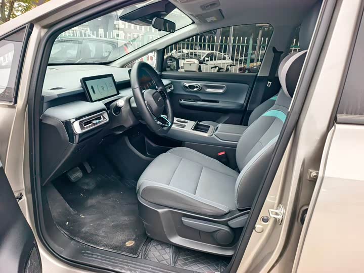 Фото 6 - GAC Aion Y