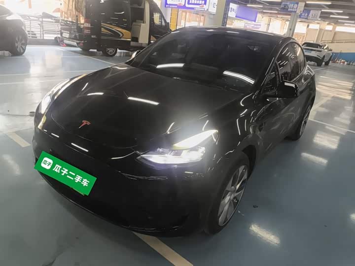 Фото 2 - Tesla Model Y