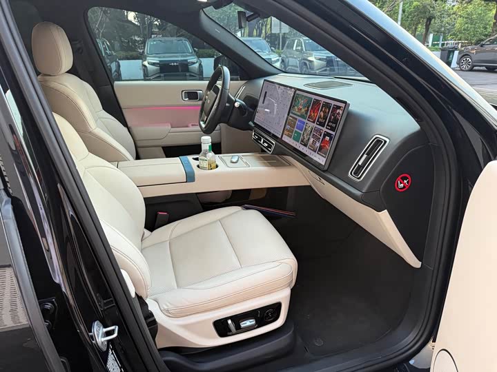 Фото 6 - LiXiang L8