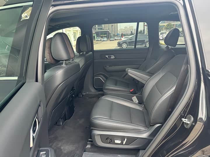 Фото 5 - LiXiang One