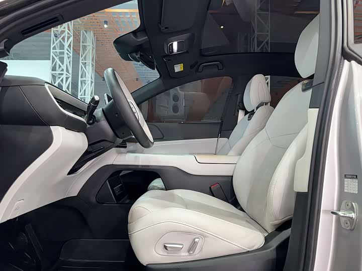 Фото 7 - XPeng G6