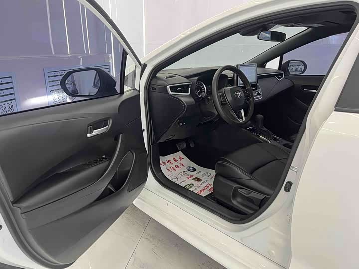 Фото 4 - Toyota Levin