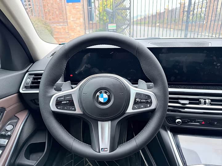 Фото 7 - BMW 3 Series