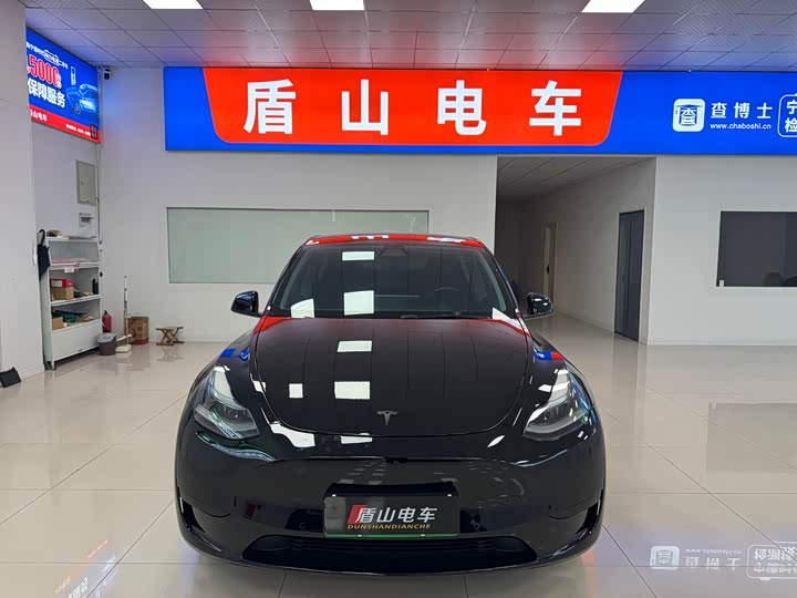 Фото 2 - Tesla Model Y