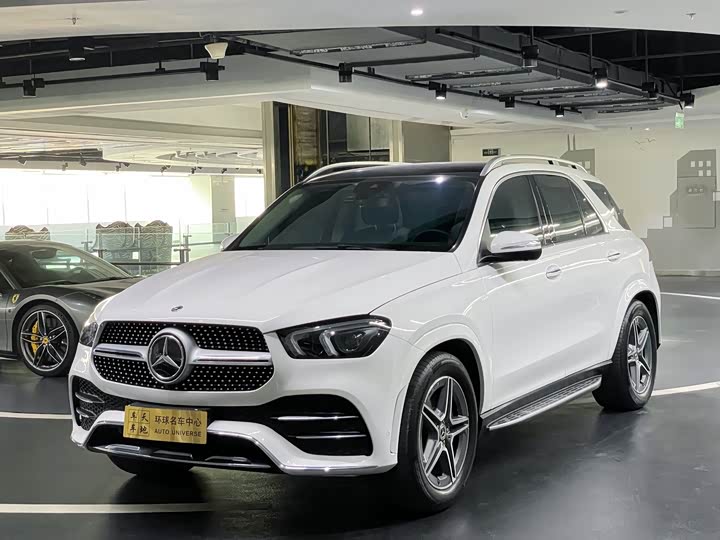 Фото 1 - Mercedes-Benz GLE-Class