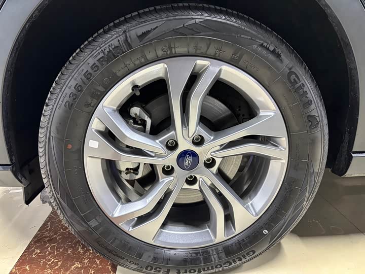 Фото 7 - Ford Equator Sport