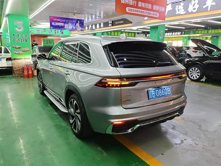 Фото 5 - Geely Monjaro