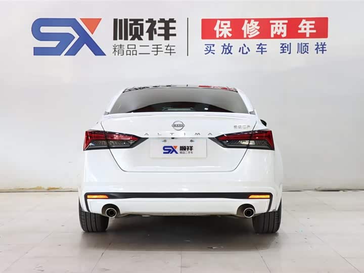 Фото 5 - Nissan Teana