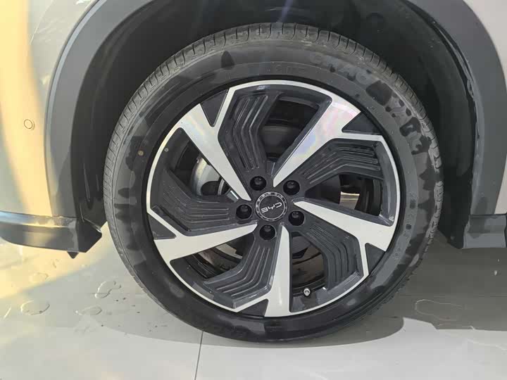 Фото 2 - BYD Sea Lion 05 DM-i Hybrid