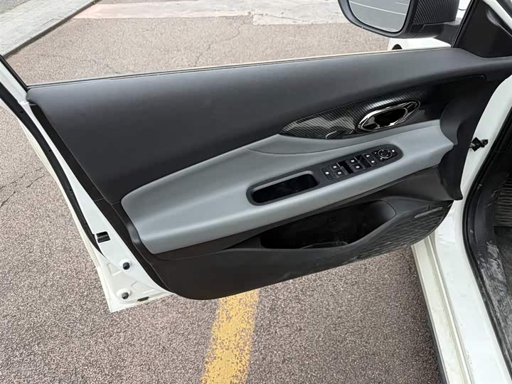 Фото 6 - GAC Trumpchi Empow R