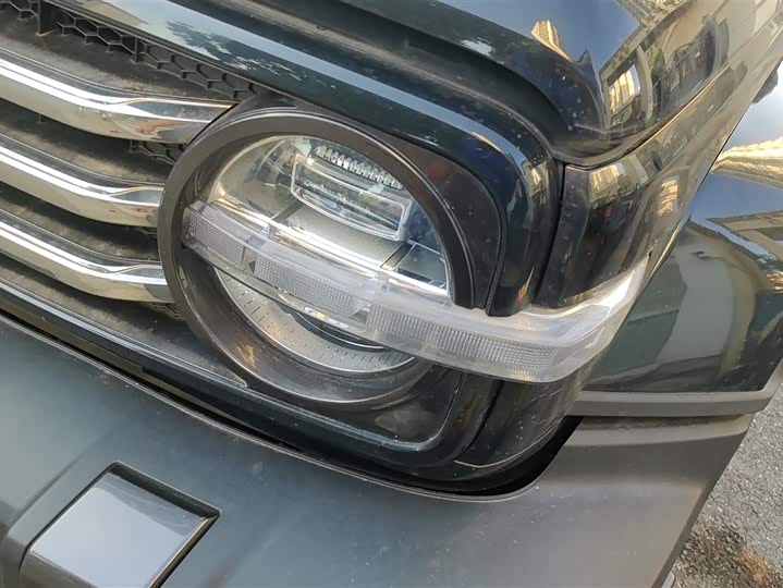 Фото 5 - Tank 300