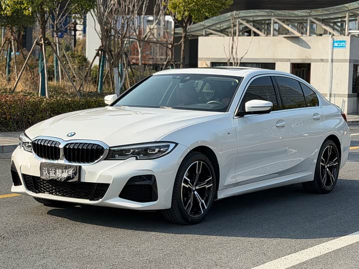 Фото 1 - BMW 3 Series