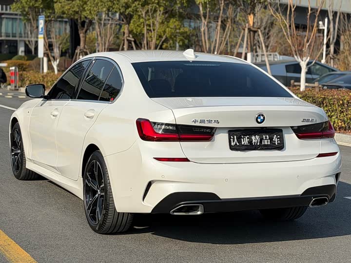 Фото 5 - BMW 3 Series