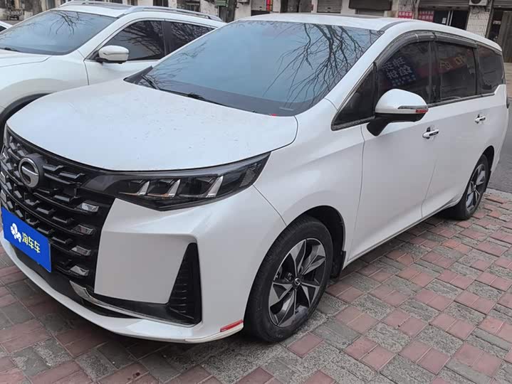 Фото 1 - GAC Trumpchi M6