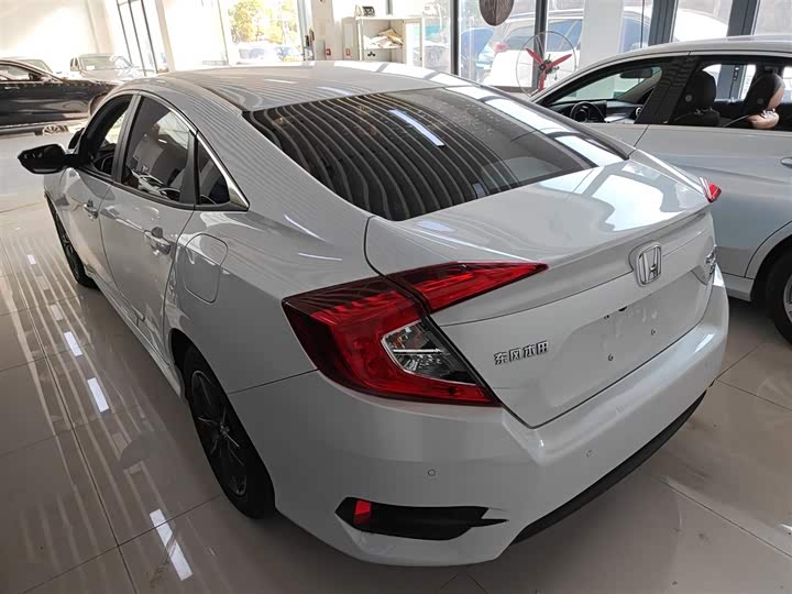 Фото 5 - Honda Civic