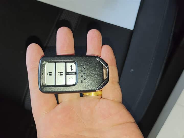 Фото 9 - Honda Civic