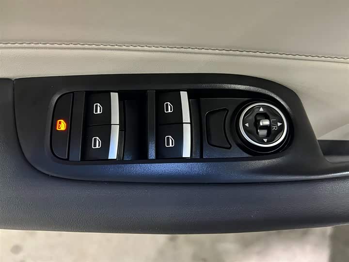 Фото 9 - Chery Tiggo 5x