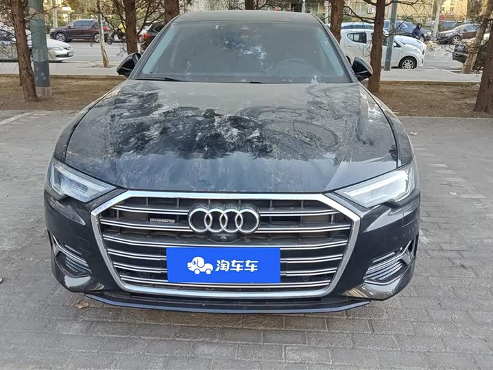 Фото 2 - Audi A6L