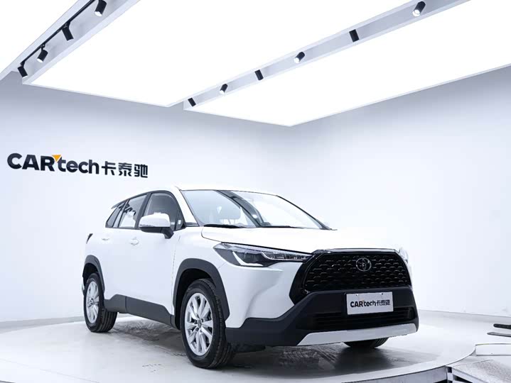 Фото 6 - Toyota Corolla Cross