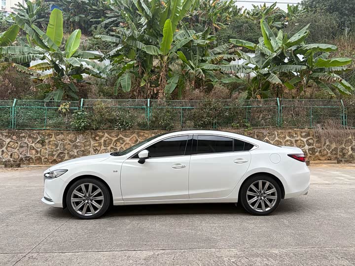 Фото 3 - Mazda Atenza