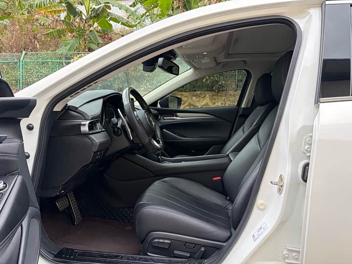 Фото 4 - Mazda Atenza