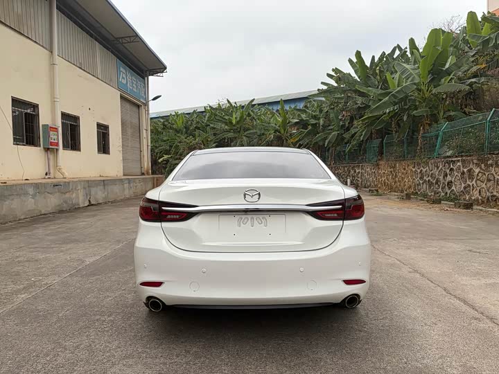 Фото 7 - Mazda Atenza