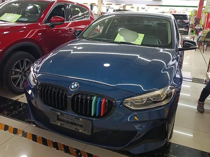 Фото 1 - BMW 1 Series