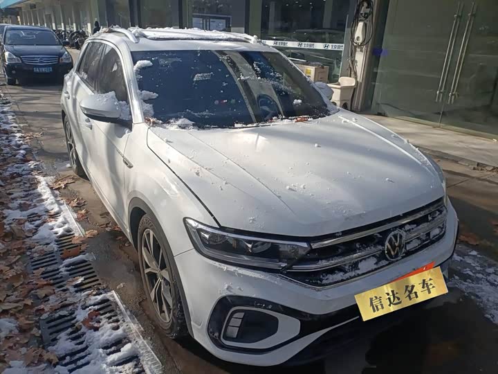 Фото 2 - Volkswagen T-Roc