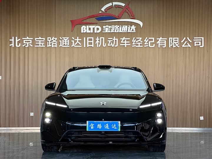 Фото 2 - Nio ET5T