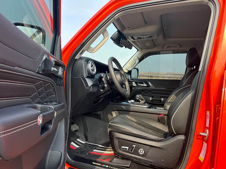 Фото 7 - Tank 300