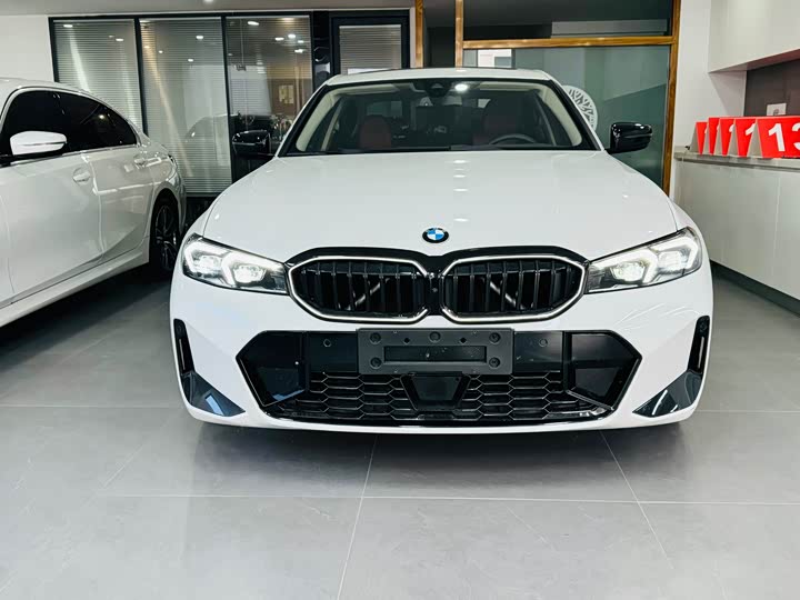 Фото 2 - BMW 3 Series