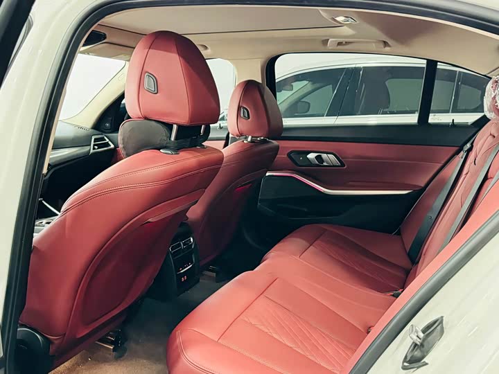 Фото 7 - BMW 3 Series