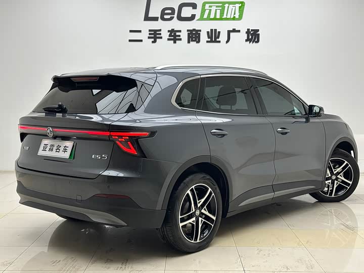 Фото 4 - MG Motor ES5