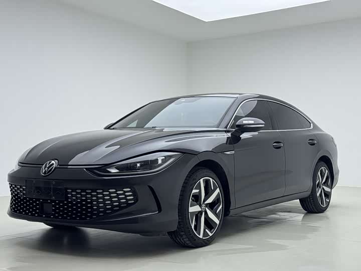 Фото 1 - Volkswagen Lamando L